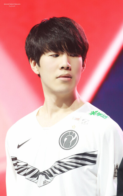 通过灵活的 通过灵活的