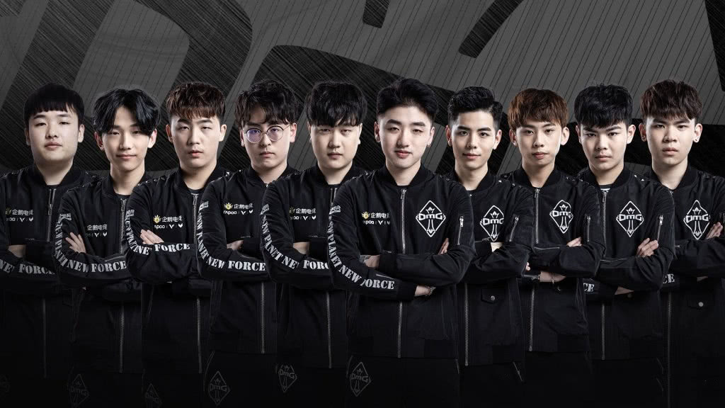 英超赛场上 英超赛场上